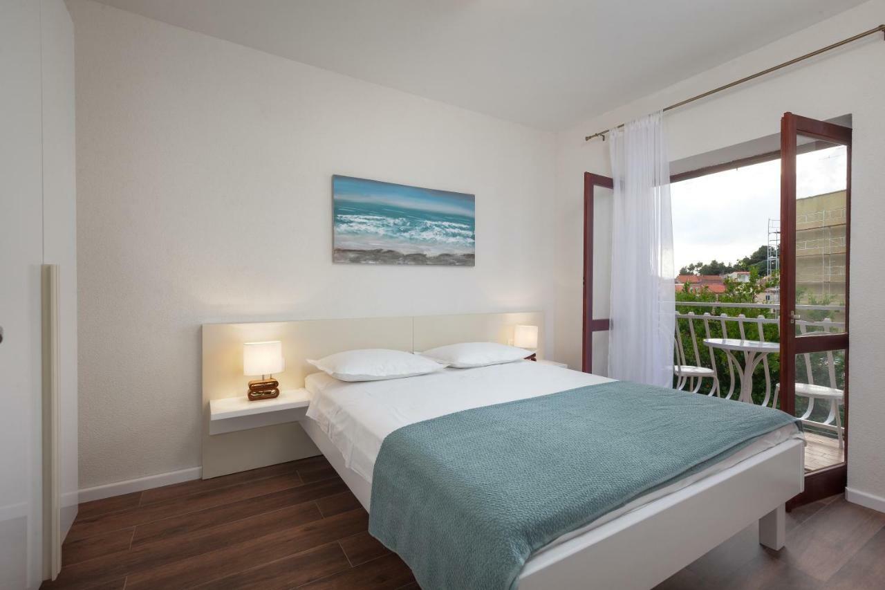 Apartmani Tina Podgora Exterior foto